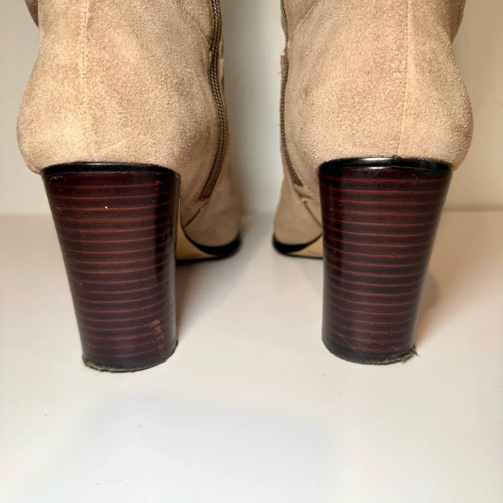 Lord & Taylor 424 Fifth Mikayla Tan Suede Knee High Boots W Block Heel, Sz 8.5
